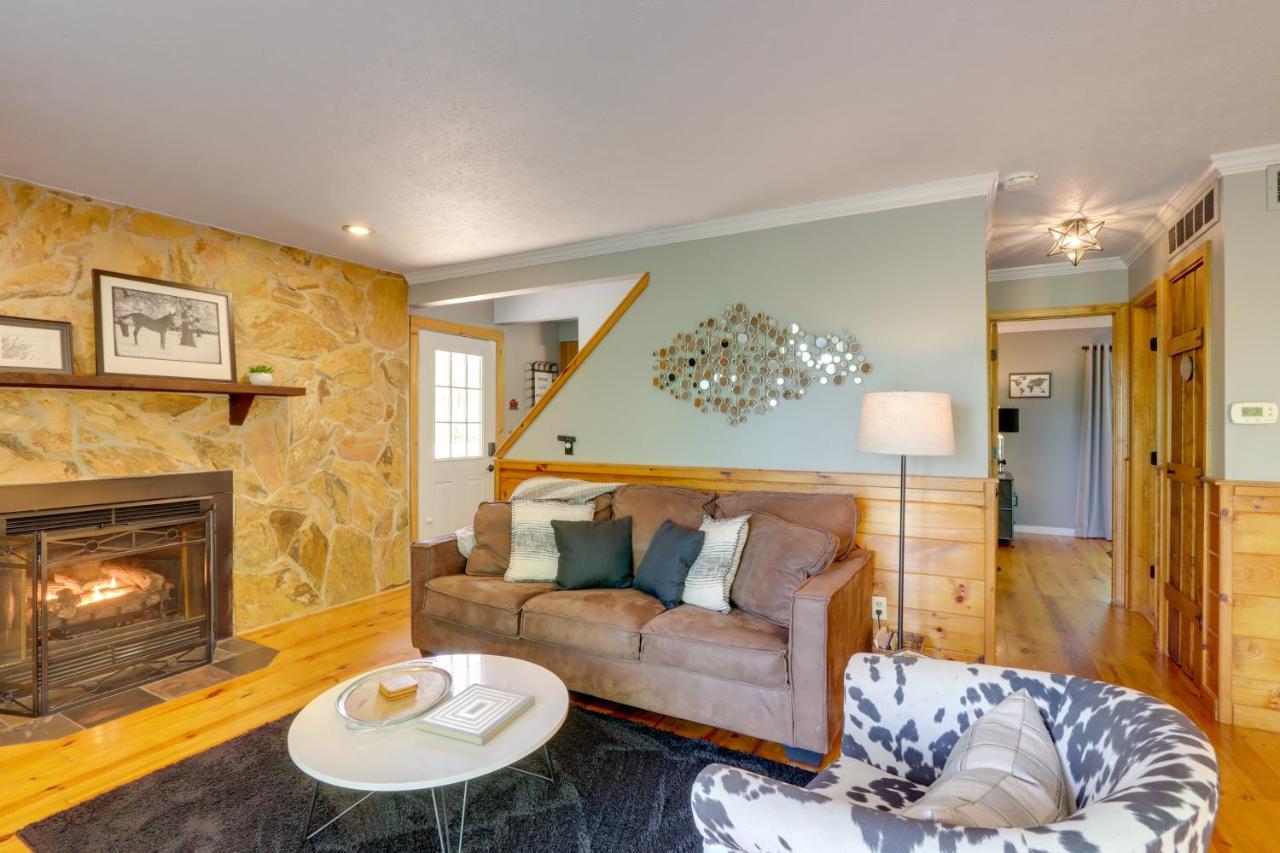 Blue Ridge Getaway With Hot Tub And Seasonal View! Villa Exterior photo