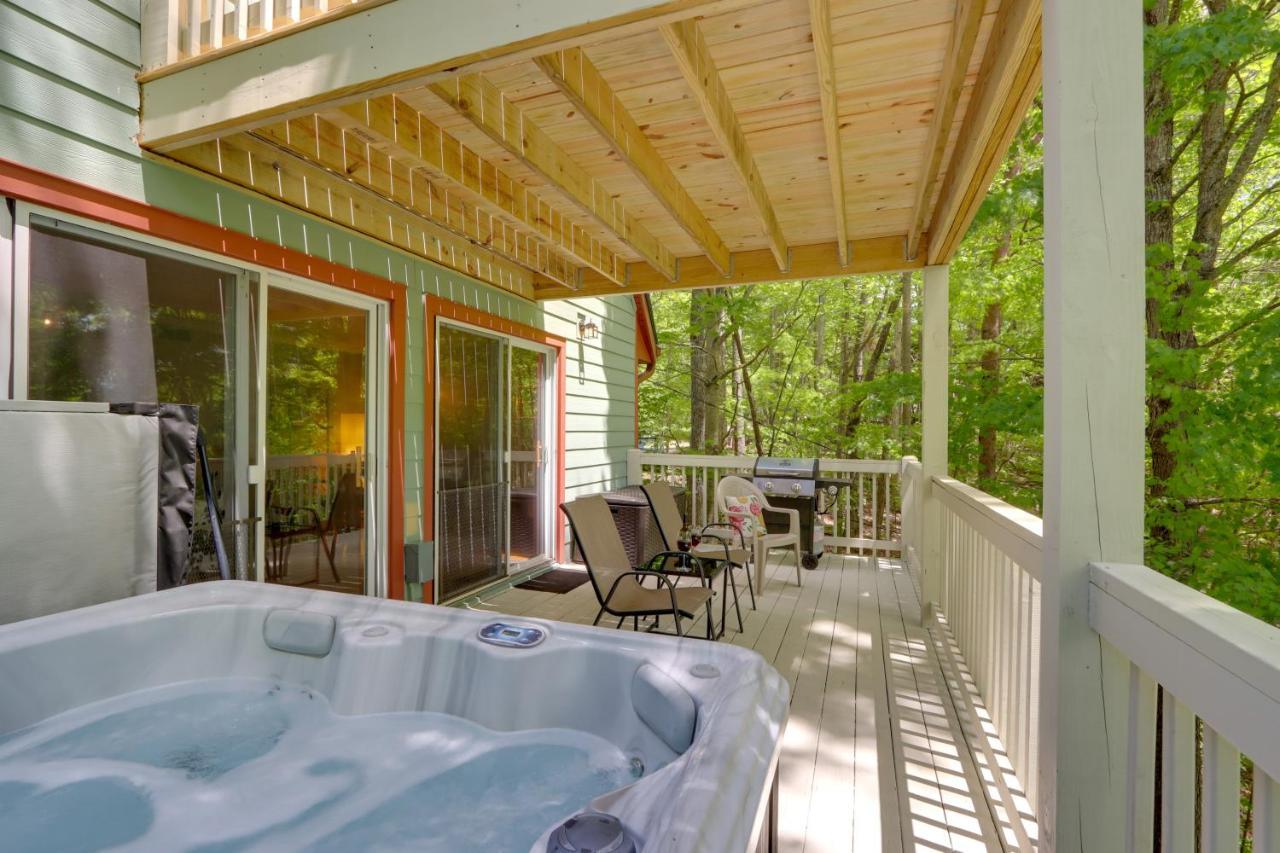 Blue Ridge Getaway With Hot Tub And Seasonal View! Villa Exterior photo